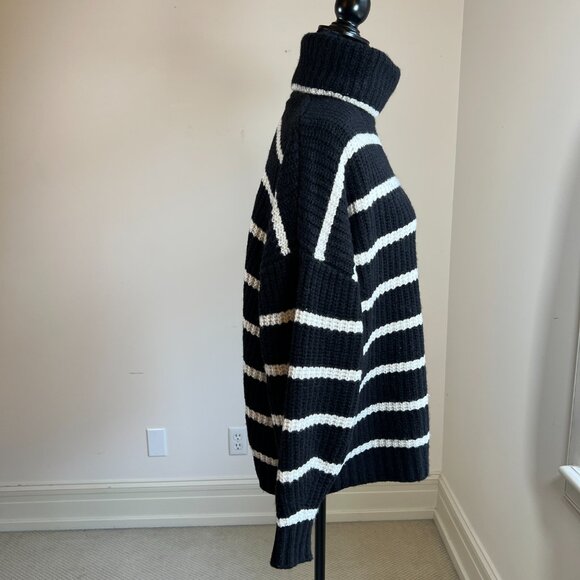 SPLENDID X CELLA JANE Striped Turtleneck Wool Cashmere Oversized Sweater Size S - Picture 5 of 9